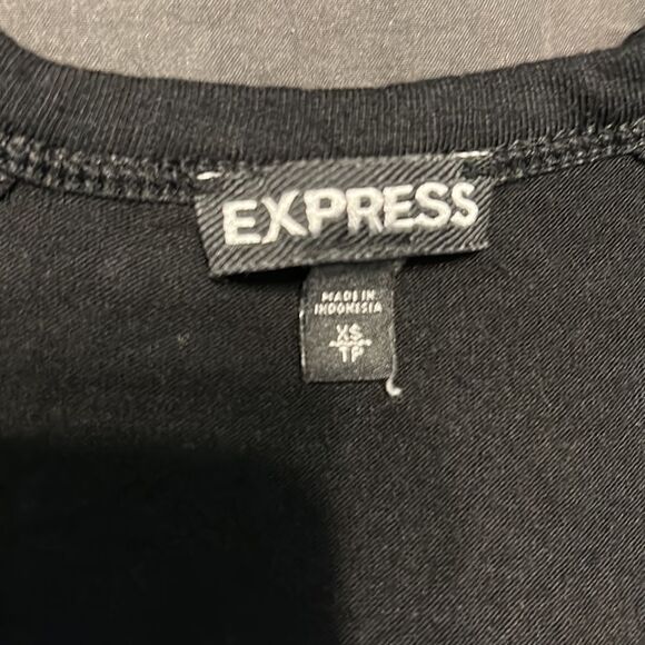 Express Black Shirt - Picture 3 of 4